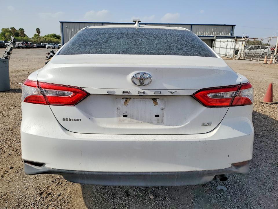 67269726 :رقم المزاد ، 4T1C11AK0LU925838 vin ، 2020 Toyota Camry مزاد بيع
