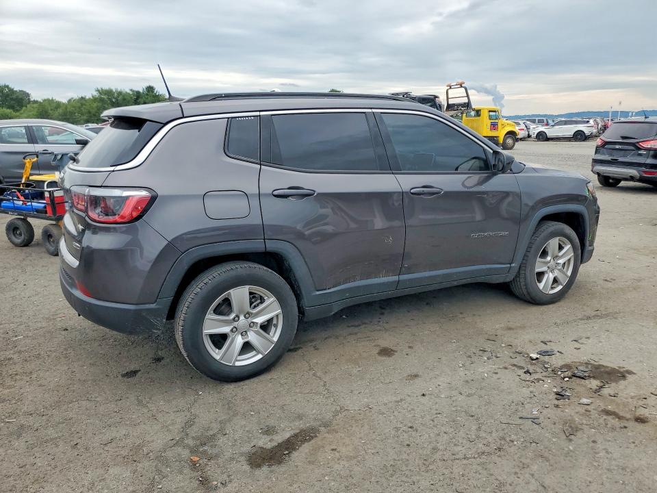 67094566 :رقم المزاد ، 3C4NJDBB7NT102043 vin ، 2022 Jeep Compass مزاد بيع