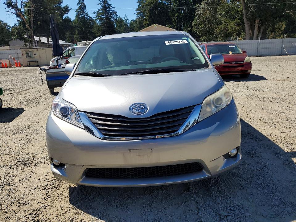 2014 Toyota Sienna მანქანა იყიდება აუქციონზე, vin: 5TDYK3DC6ES507959, აუქციონის ნომერი: 66499716