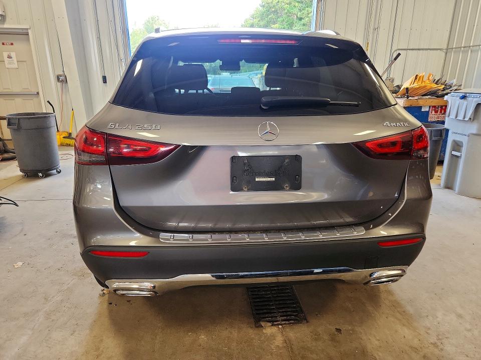 2021 Mercedes-benz Gla მანქანა იყიდება აუქციონზე, vin: W1N4N4HB5MJ121521, აუქციონის ნომერი: 64370906