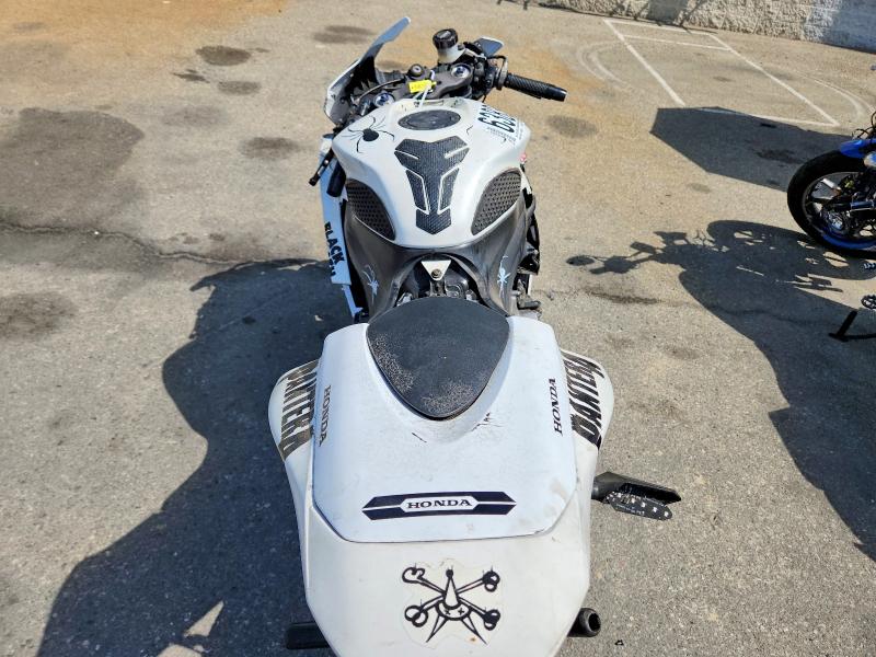 Продажа на аукционе авто 2008 Honda Cbr600, vin: JH2PC40148M100717, номер лота: 63833806