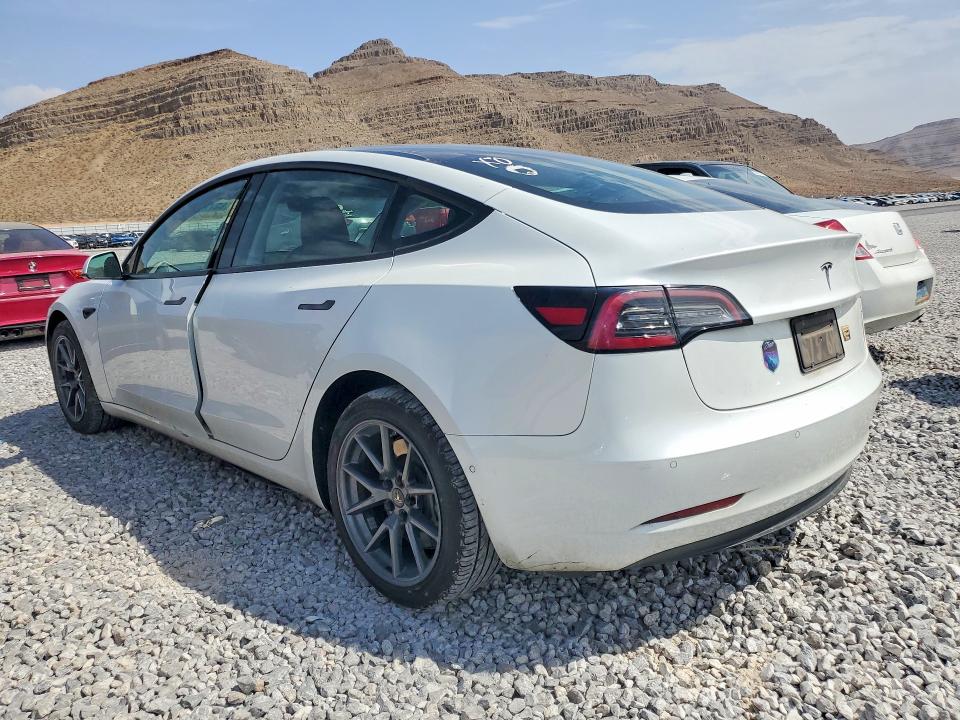Продажа на аукционе авто 2021 Tesla Model 3, vin: 5YJ3E1EA6MF976832, номер лота: 63771006