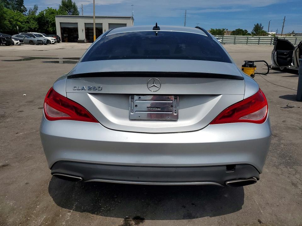 2018 Mercedes-benz Cla მანქანა იყიდება აუქციონზე, vin: WDDSJ4EB5JN634986, აუქციონის ნომერი: 63697476