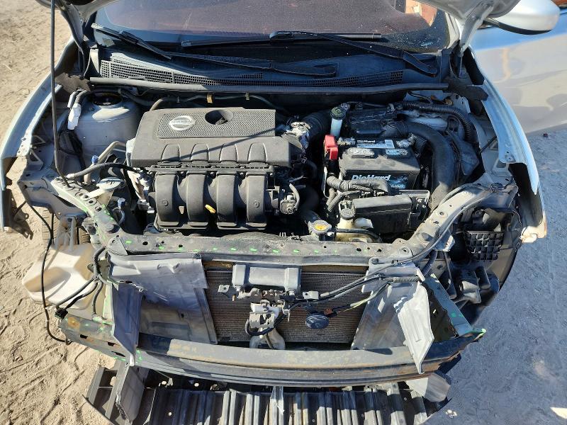 2015 Nissan Sentra მანქანა იყიდება აუქციონზე, vin: 3N1AB7AP6FL652770, აუქციონის ნომერი: 64614176