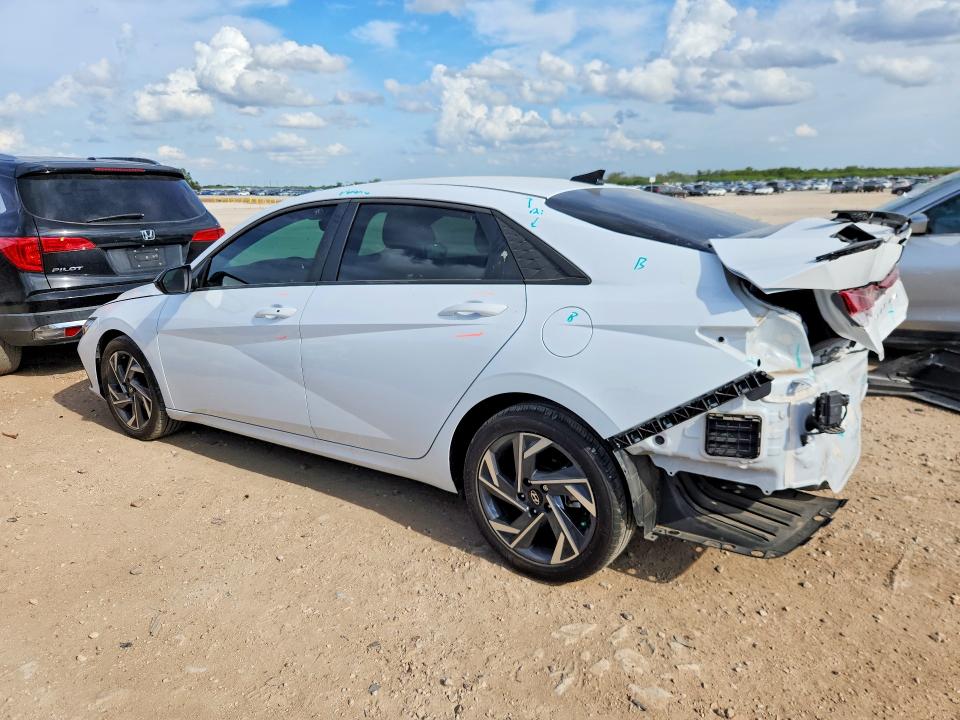 64074206 :رقم المزاد ، KMHLM4DG1SU918198 vin ، 2025 Hyundai Elantra مزاد بيع