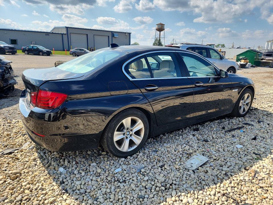 62148956 :رقم المزاد ، WBAXH5C58DD110060 vin ، 2013 Bmw 528 مزاد بيع