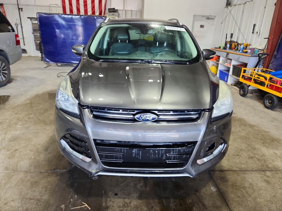 64080256 :رقم المزاد ، 1FMCU9J91FUC12843 vin ، 2015 Ford Escape مزاد بيع