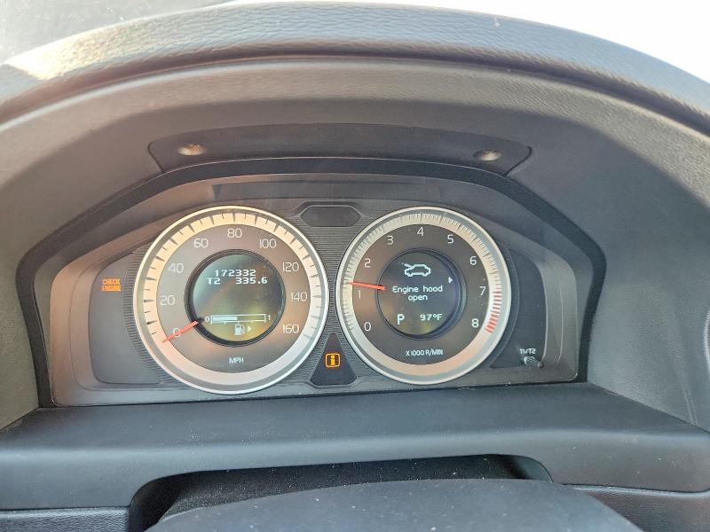 63767206 :رقم المزاد ، YV4952BZ8B1106299 vin ، 2011 Volvo Xc70 مزاد بيع