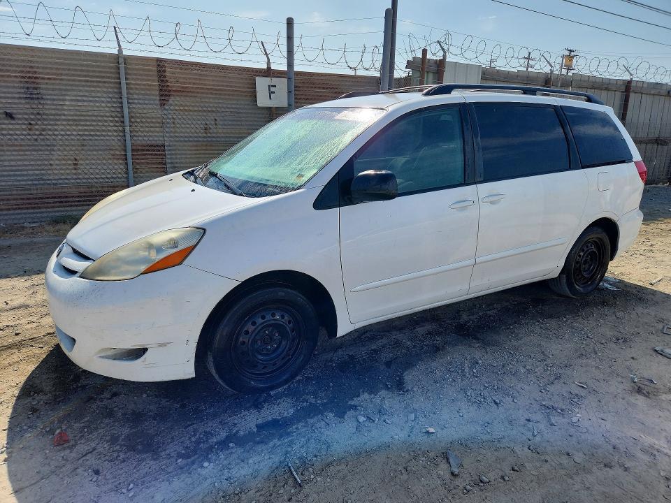 2009 Toyota Sienna მანქანა იყიდება აუქციონზე, vin: 5TDZK23C79S252437, აუქციონის ნომერი: 64670546