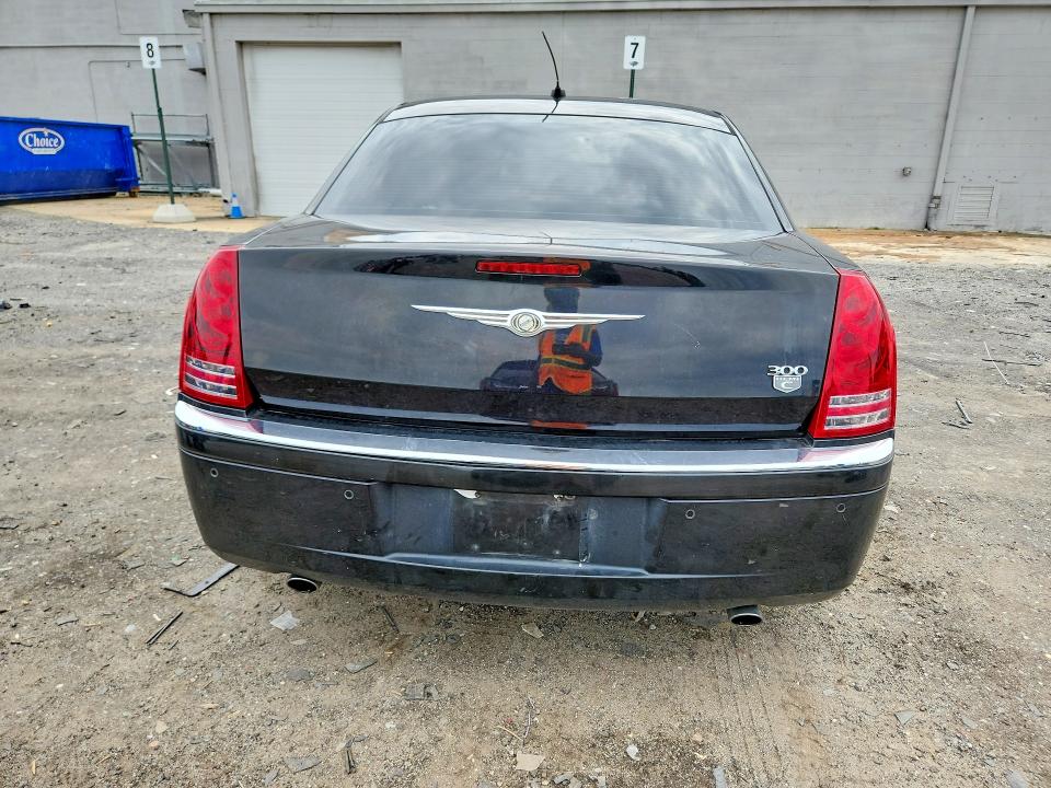 65239746 :رقم المزاد ، 2C3LA63H08H217218 vin ، 2008 Chrysler 300c مزاد بيع