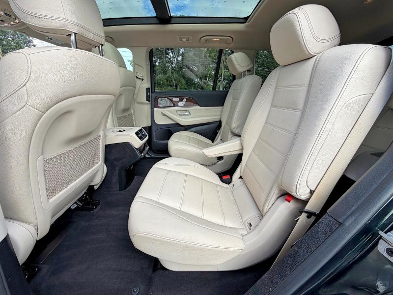 66640846 :رقم المزاد ، 4JGFF5KE9NA714396 vin ، 2022 Mercedes-benz Gls مزاد بيع