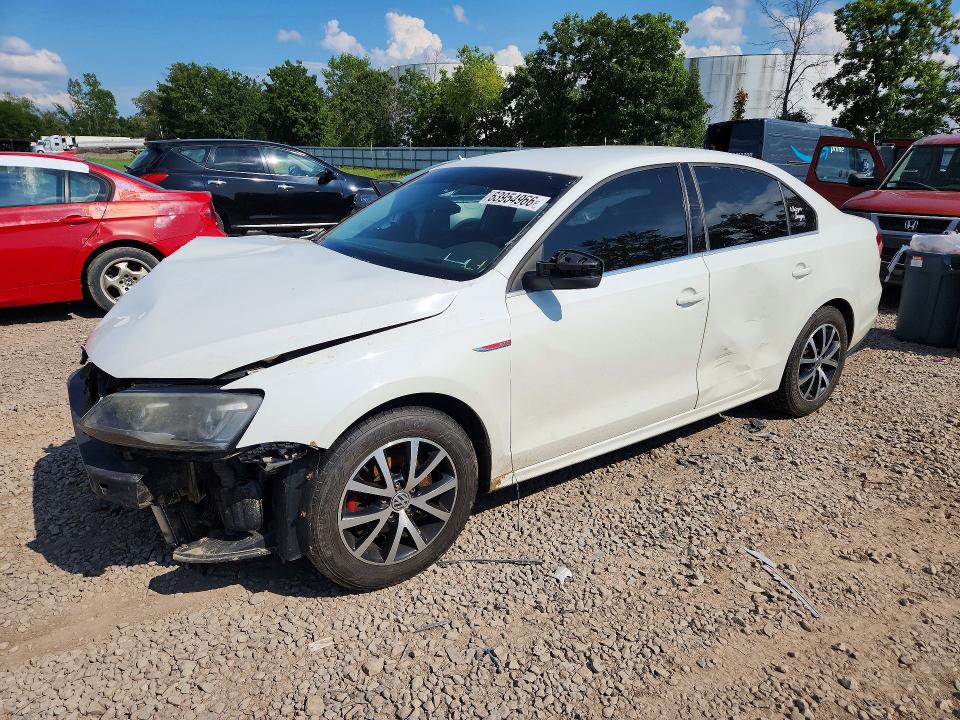 2015 Volkswagen Jetta მანქანა იყიდება აუქციონზე, vin: 3VWLA7AJ7FM332238, აუქციონის ნომერი: 63954966