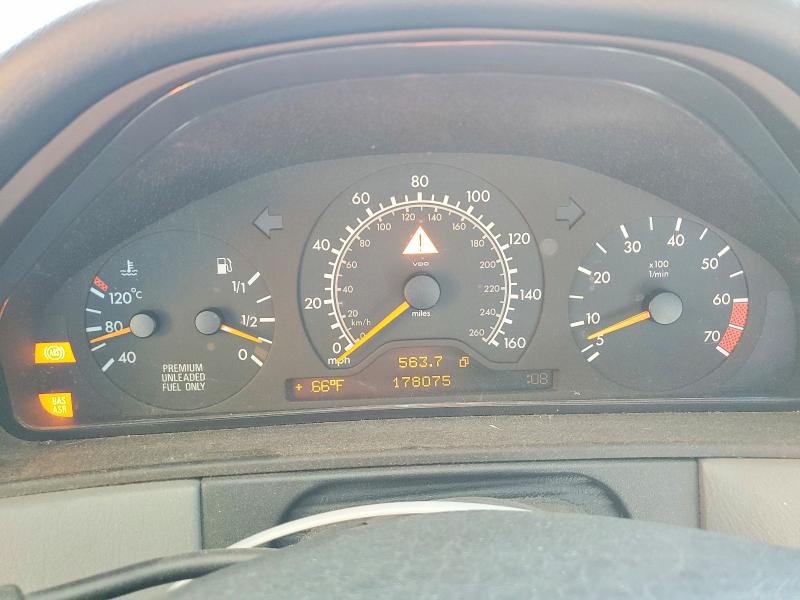 Продаж на аукціоні авто 1998 Mercedes-benz E, vin: WDBJF65F3WA547929, номер лоту: 65352636