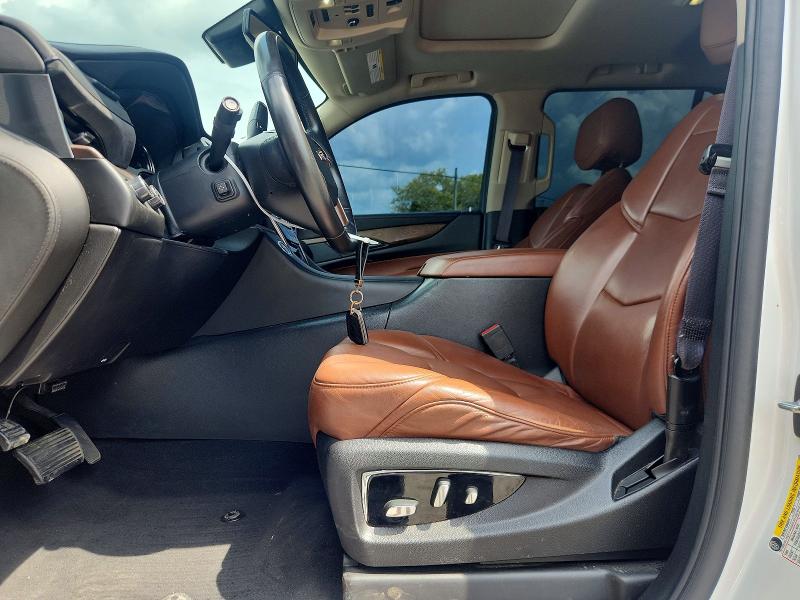 Продаж на аукціоні авто 2016 Cadillac Escalade, vin: 1GYS4BKJ9GR383807, номер лоту: 64329636