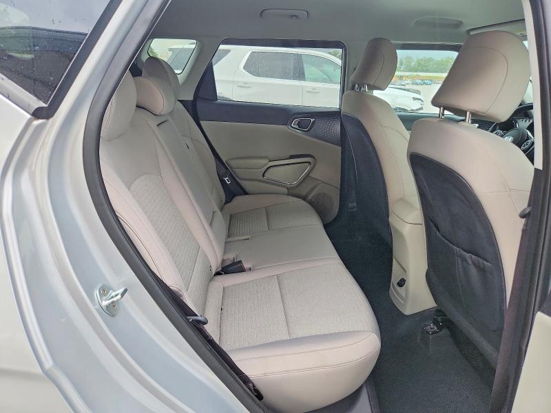 65118316 :رقم المزاد ، KNDJ33AU2L7107786 vin ، 2020 Kia Soul مزاد بيع