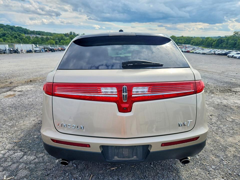 Aukcja sprzedaży 2017 Lincoln Mkt, vin: 2LMHJ5FK4HBL00060, numer aukcji: 66657746