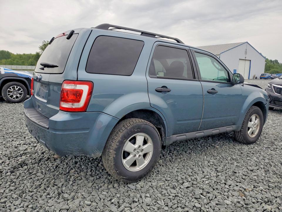 64737396 :رقم المزاد ، 1FMCU0D77CKC03870 vin ، 2012 Ford Escape مزاد بيع