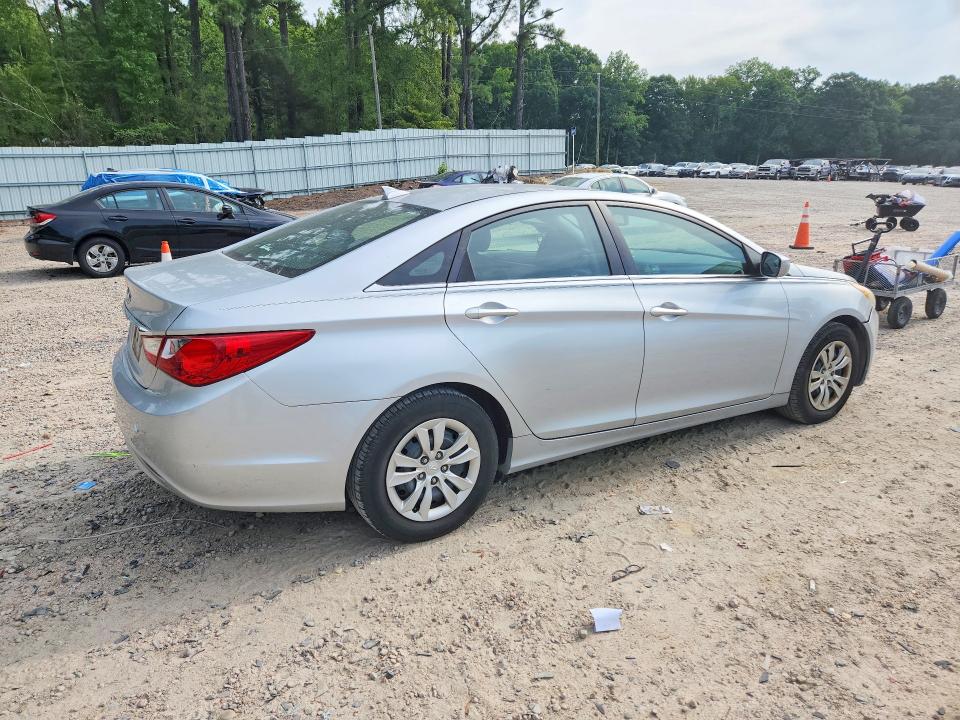2013 Hyundai Sonata მანქანა იყიდება აუქციონზე, vin: 5NPEB4AC2DH506454, აუქციონის ნომერი: 64429646