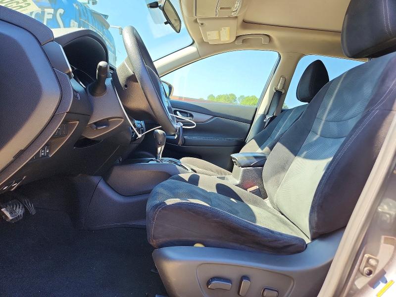 65688926 :رقم المزاد ، 5N1AT2MV6FC766038 vin ، 2015 Nissan Rogue مزاد بيع