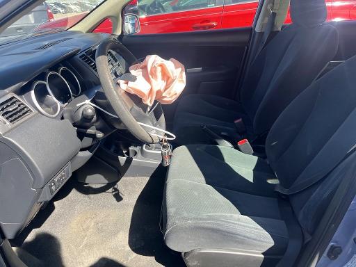 2010 Nissan Versa მანქანა იყიდება აუქციონზე, vin: 3N1BC1CP6AL422425, აუქციონის ნომერი: 65696606