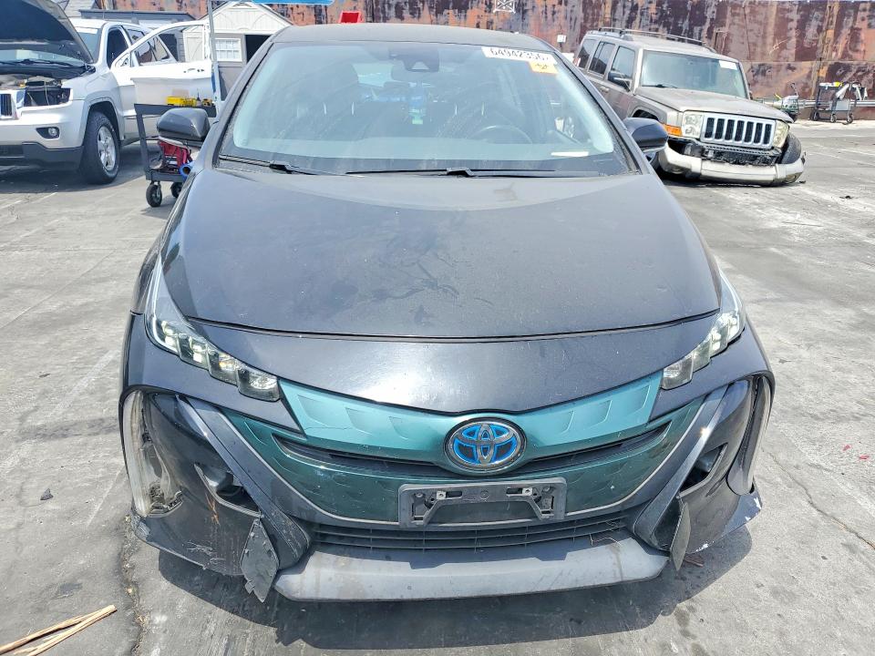 Продажа на аукционе авто 2020 Toyota Prius Prime, vin: JTDKARFP9L3129419, номер лота: 64942356