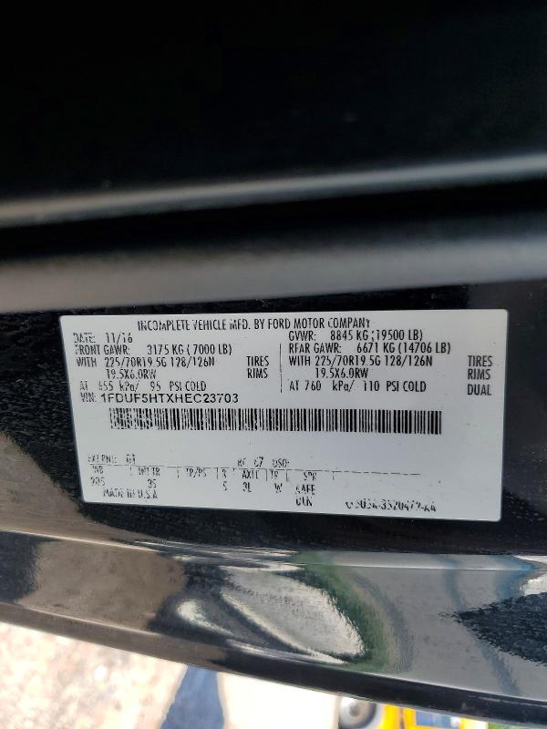67925886 :رقم المزاد ، 1FDUF5HTXHEC23703 vin ، 2017 Ford F550 مزاد بيع