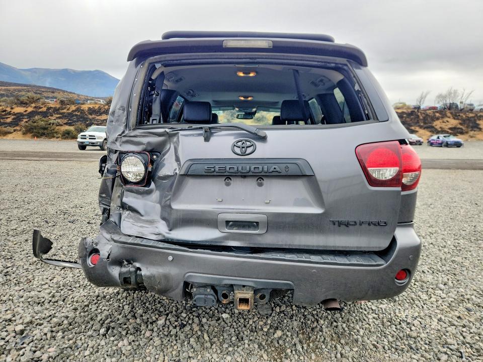 Продажа на аукционе авто 2020 Toyota Sequoia, vin: 5TDBY5G10LS181177, номер лота: 67078206
