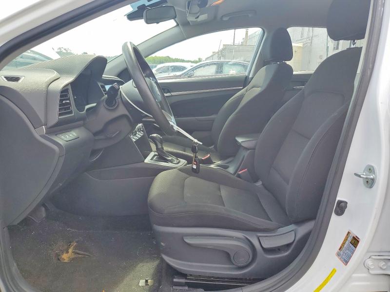 62984706 :رقم المزاد ، 5NPD84LFXLH631301 vin ، 2020 Hyundai Elantra مزاد بيع