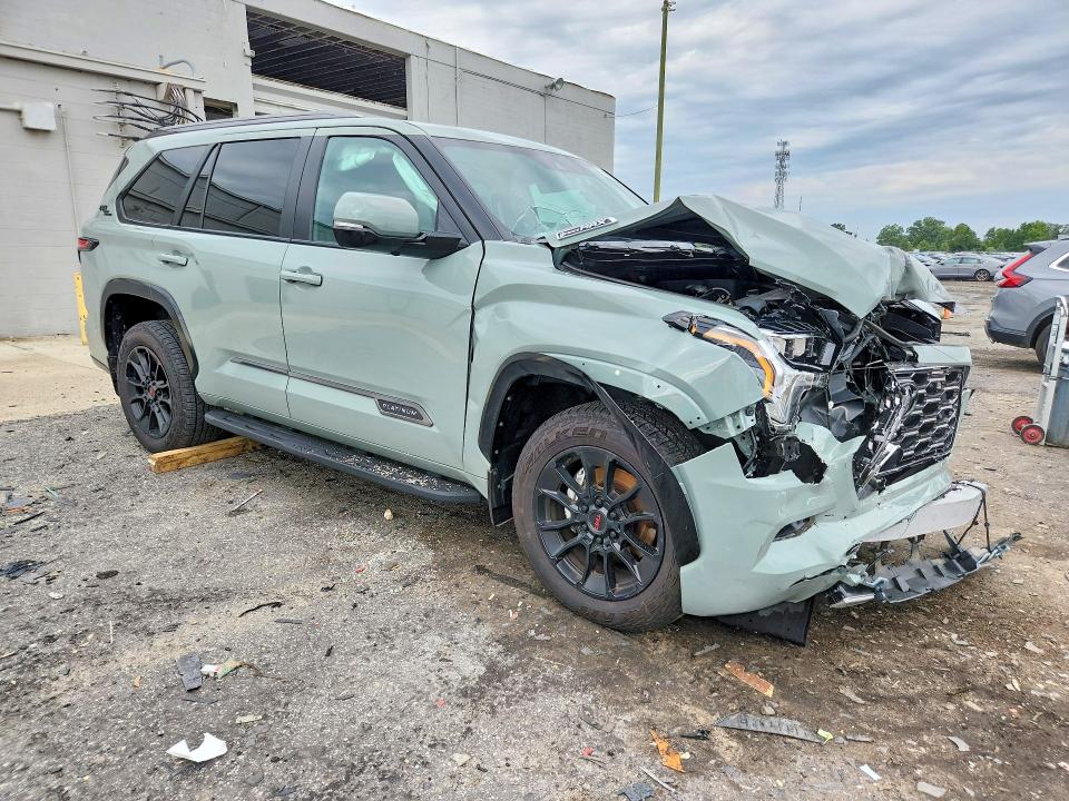 65433996 :رقم المزاد ، 7SVAAABA9TX073110 vin ، 2026 Toyota Sequoia مزاد بيع
