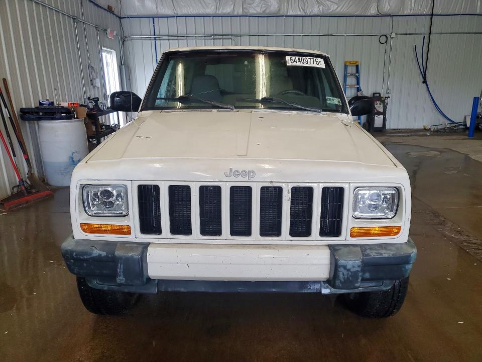 64409776 :رقم المزاد ، 1J4FF48SX1L515622 vin ، 2001 Jeep Cherokee مزاد بيع