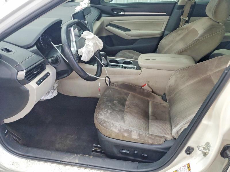 Продаж на аукціоні авто 2019 Nissan Altima, vin: 1N4BL4DV2KC116952, номер лоту: 64575136