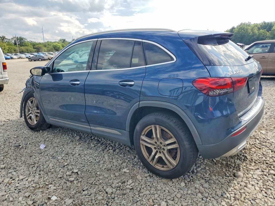 65045006 :رقم المزاد ، W1N4N4HB2MJ167310 vin ، 2021 Mercedes-benz Gla مزاد بيع