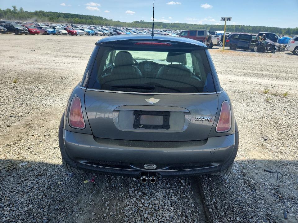 2004 Mini Cooper მანქანა იყიდება აუქციონზე, vin: WMWRE33434TD84935, აუქციონის ნომერი: 64997706
