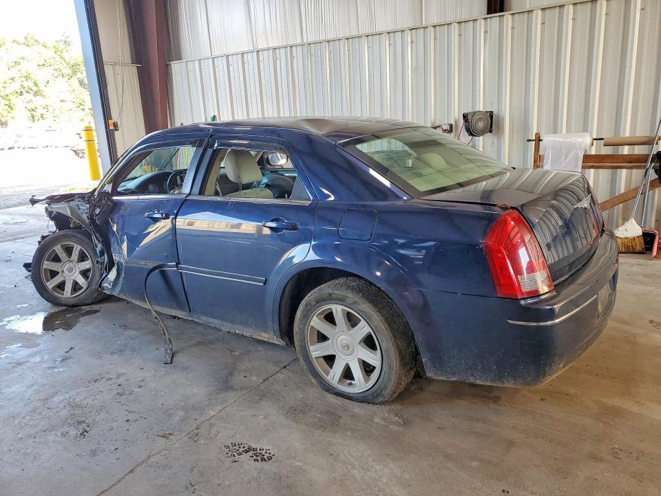 65293696 :رقم المزاد ، 2C3JA53G05H589646 vin ، 2005 Chrysler 300 مزاد بيع