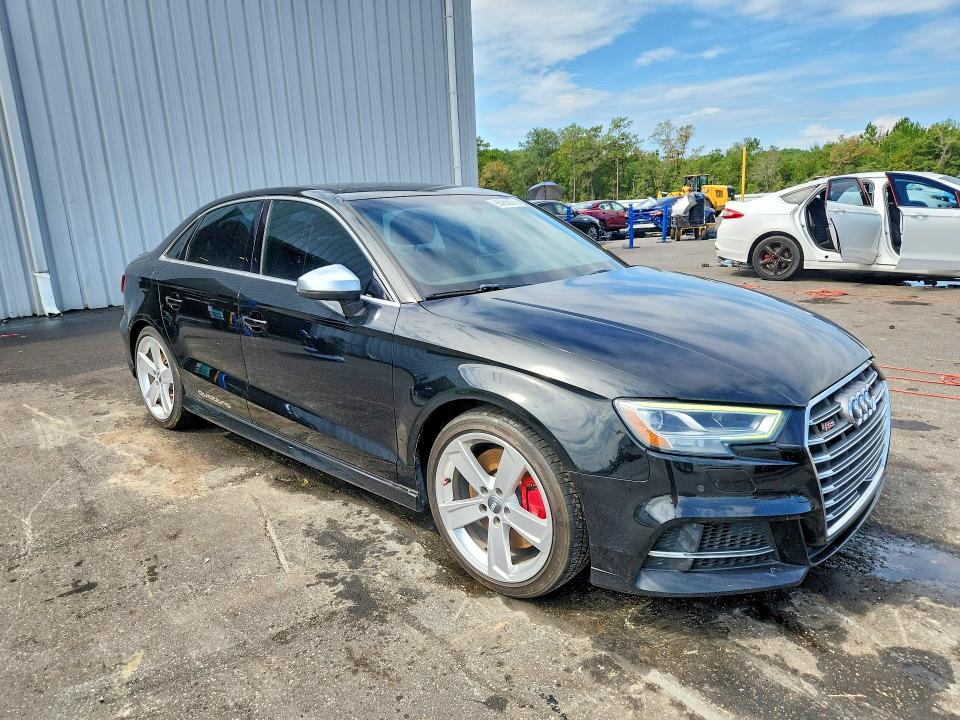 Продажа на аукционе авто 2017 Audi S3, vin: WAUB1GFF0H1079411, номер лота: 65953676