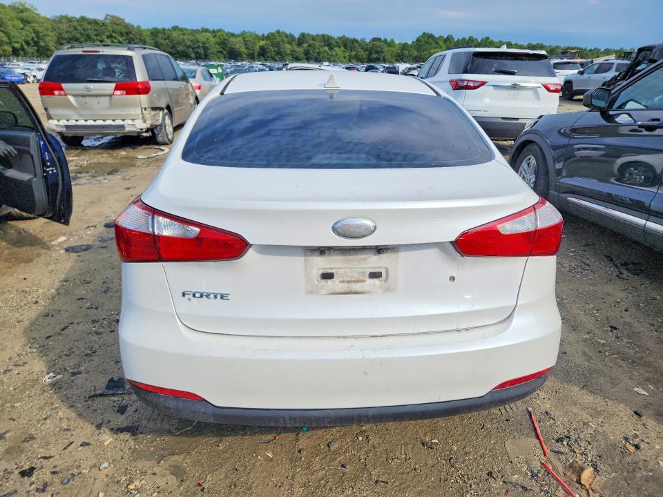 Продажа на аукционе авто 2014 Kia Forte, vin: KNAFK4A69E5067685, номер лота: 67091696