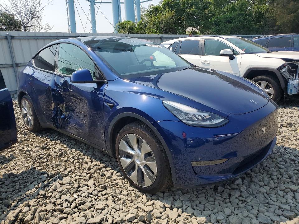 Продажа на аукционе авто 2021 Tesla Model Y, vin: 5YJYGDEE8MF063817, номер лота: 64530786