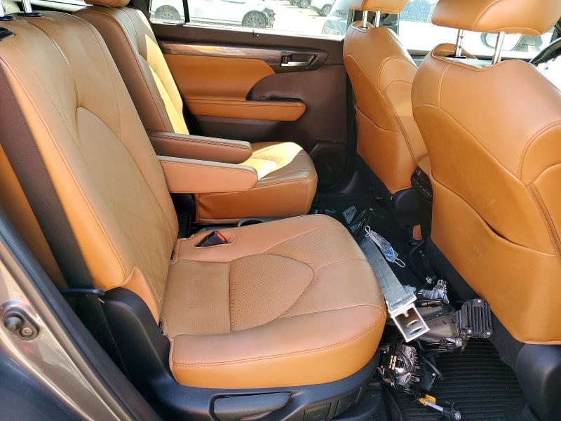 Auction sale of the 2021 Toyota Highlander, vin: 5TDEBRCH0MS049059, lot number: 66341016