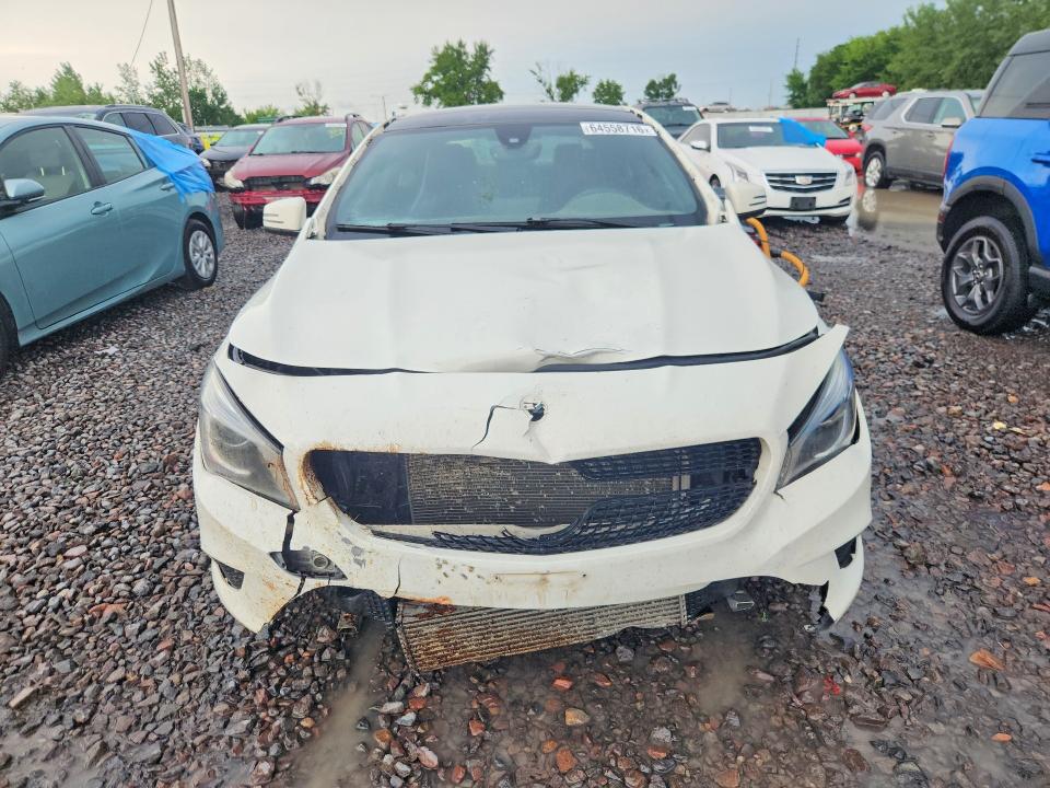 2015 Mercedes-benz Cla მანქანა იყიდება აუქციონზე, vin: WDDSJ4GB8FN185484, აუქციონის ნომერი: 64558716