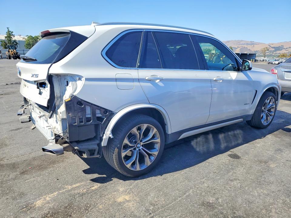 2018 Bmw X5 მანქანა იყიდება აუქციონზე, vin: 5UXKR0C52J0X99706, აუქციონის ნომერი: 64045126