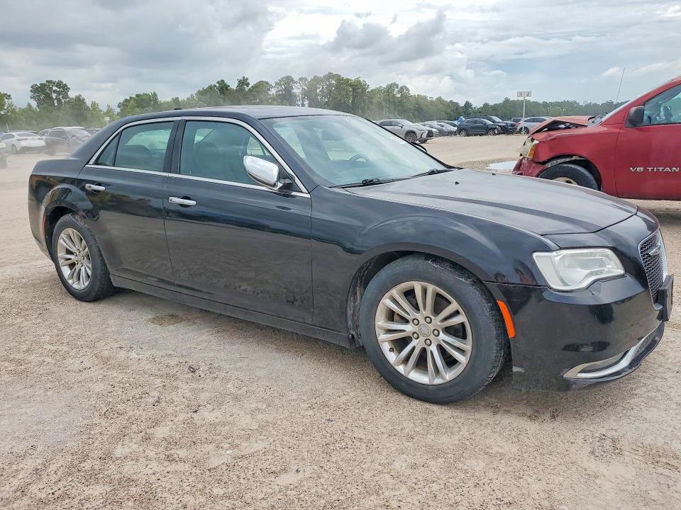 64095726 :رقم المزاد ، 2C3CCAEG6FH779901 vin ، 2015 Chrysler 300c مزاد بيع