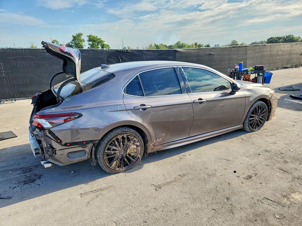 Продаж на аукціоні авто 2023 Toyota Camry, vin: 4T1K61AK0PU835849, номер лоту: 66107216