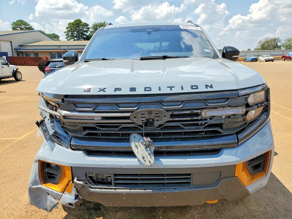 Продаж на аукціоні авто 2025 Ford Expedition, vin: 1FMJU1RG3SEA04639, номер лоту: 67071716
