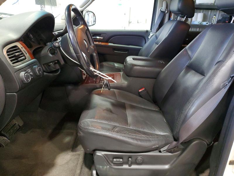 Продаж на аукціоні авто 2010 Chevrolet Tahoe, vin: 1GNUKCE09AR137268, номер лоту: 65696206