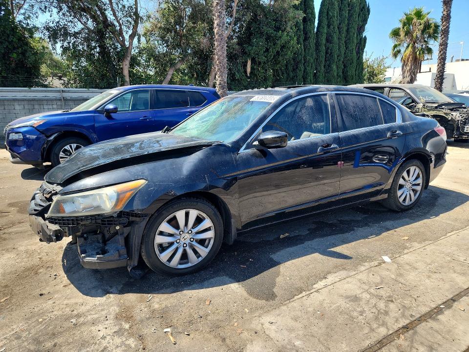 Auction sale of the 2011 Honda Accord, vin: 1HGCP2F80BA153025, lot number: 63612846