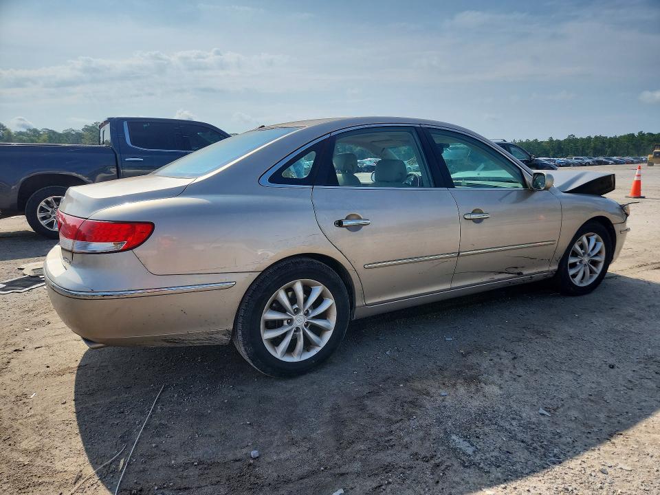 2006 Hyundai Azera მანქანა იყიდება აუქციონზე, vin: KMHFC46F16A136091, აუქციონის ნომერი: 66798876
