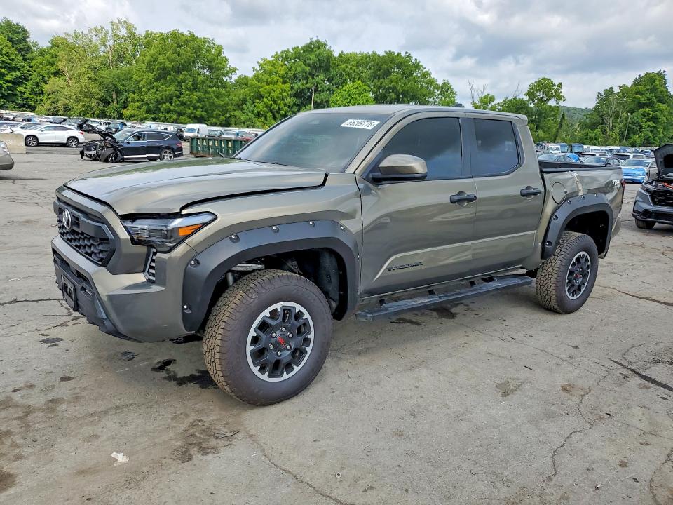 2025 Toyota Tacoma მანქანა იყიდება აუქციონზე, vin: 3TMLB5JN0SM180238, აუქციონის ნომერი: 65209776