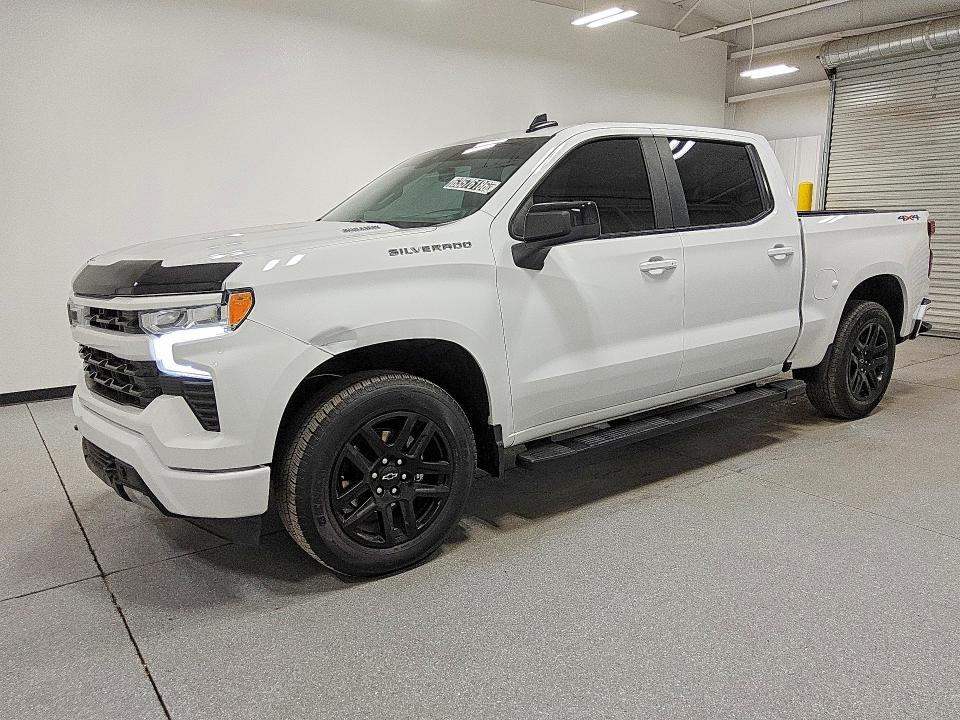63576186 :رقم المزاد ، 1GCUKEE82SZ212128 vin ، 2025 Chevrolet Silverado مزاد بيع