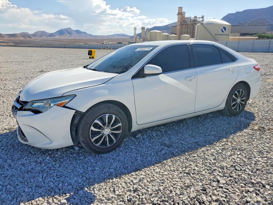 2016 Toyota Camry მანქანა იყიდება აუქციონზე, vin: 4T4BF1FK8GR562674, აუქციონის ნომერი: 66843276