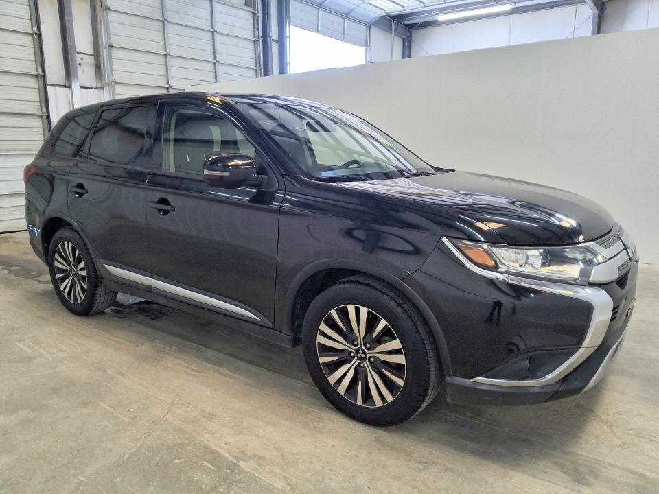 Продаж на аукціоні авто 2019 Mitsubishi Outlander, vin: JA4AD3A30KZ052272, номер лоту: 62327906